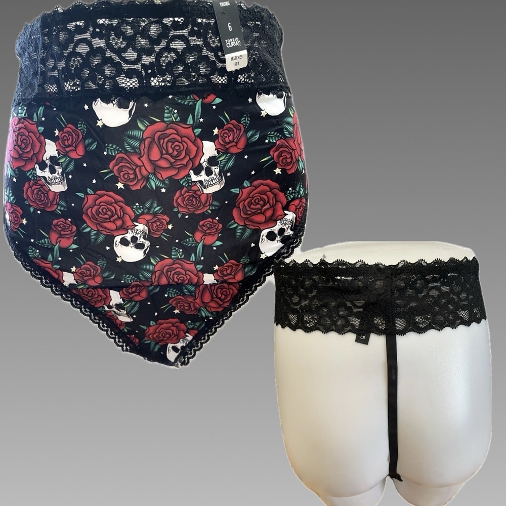 Torrid Curve Black Red Skull Rose Tattoo Print Lace Seamless G-String Thong 6-6X